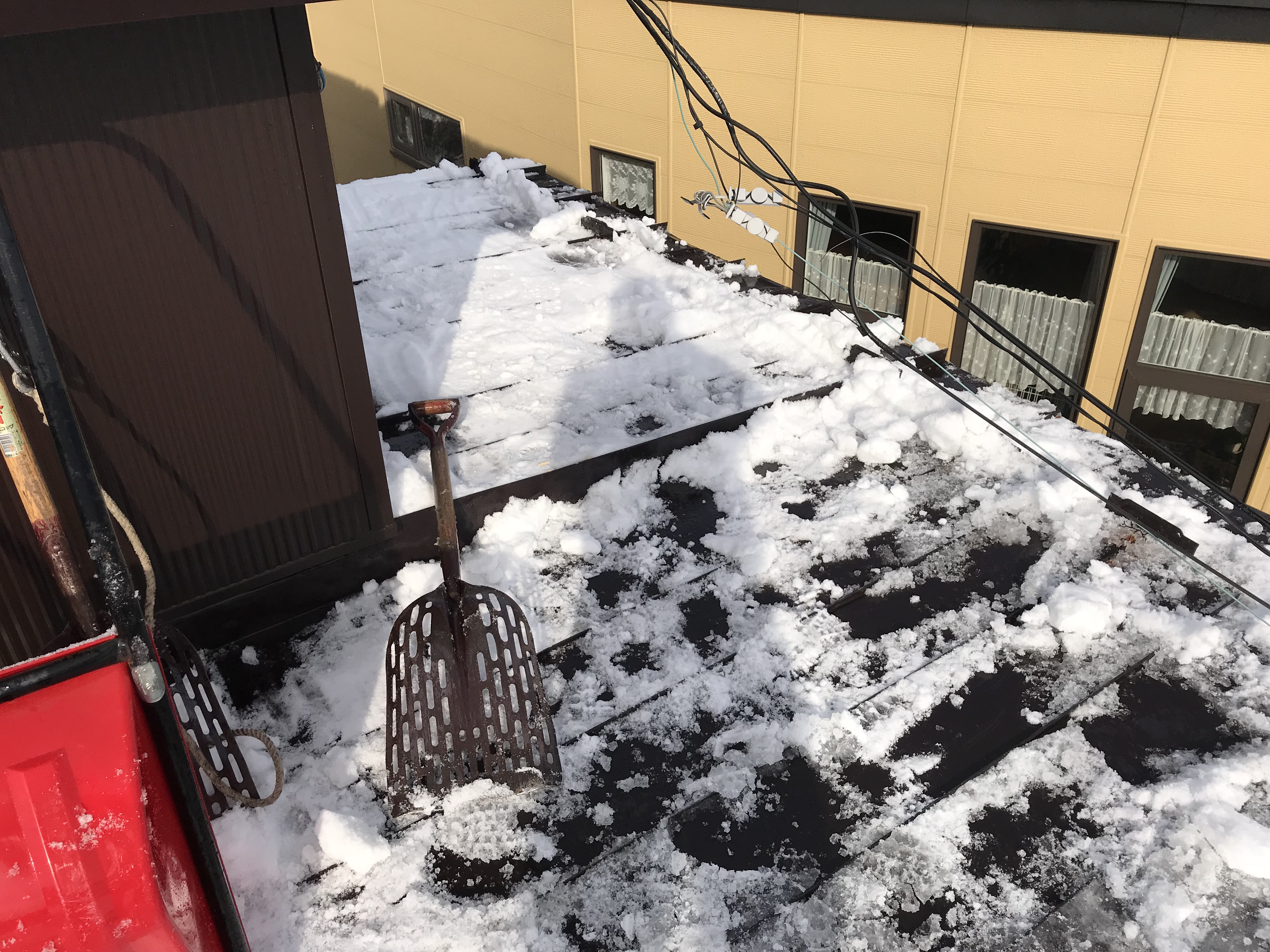 札幌で屋根の雪下ろし業者といえば便利屋七道まで 便利屋 七道