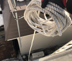 命綱を設置して安全の確保