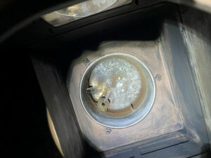 煤だらけになった燃焼部分