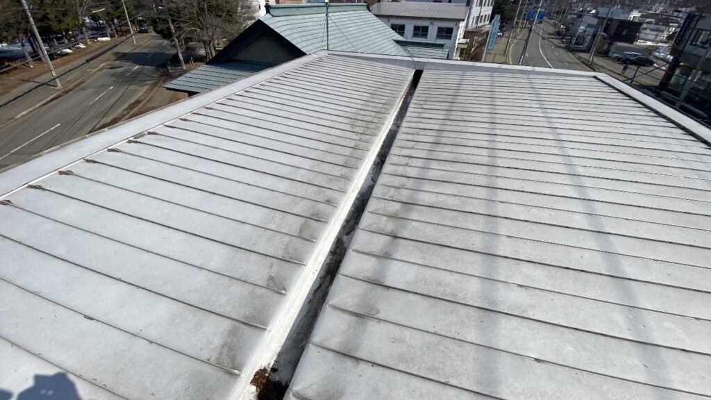 無落雪屋根(スノーダクト構造