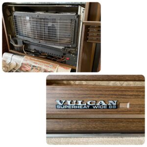 バルカンストーブの全体写真。レトロで重厚な佇まい