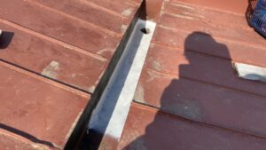 コーキングとリークシール施工後のドレン周り